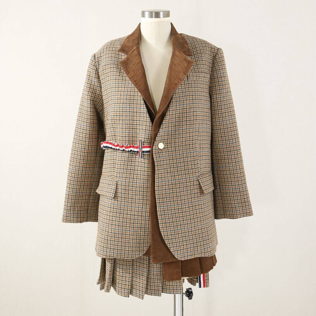 Detachable two-way suit