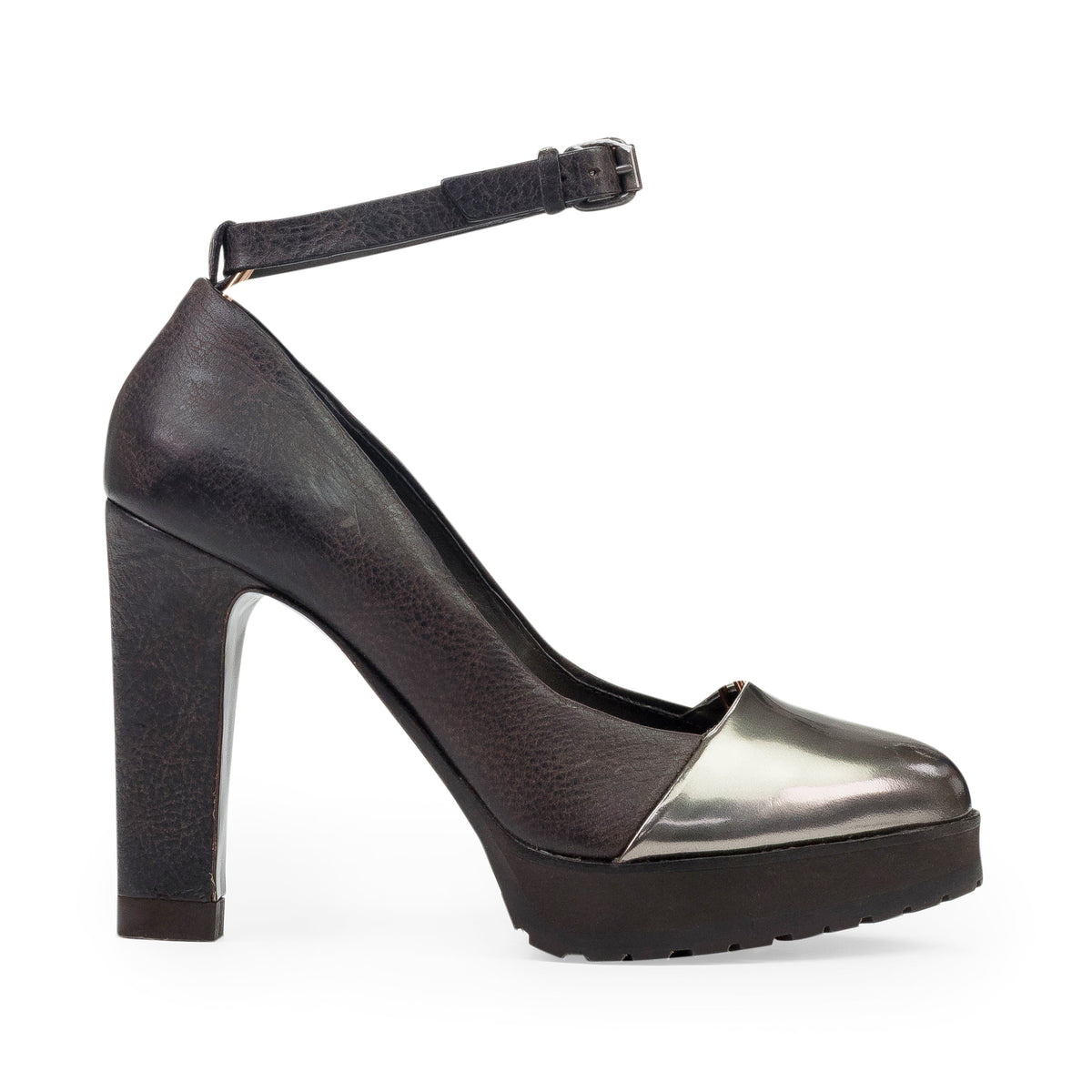 BROWN ANKLE STRAP HEELS
