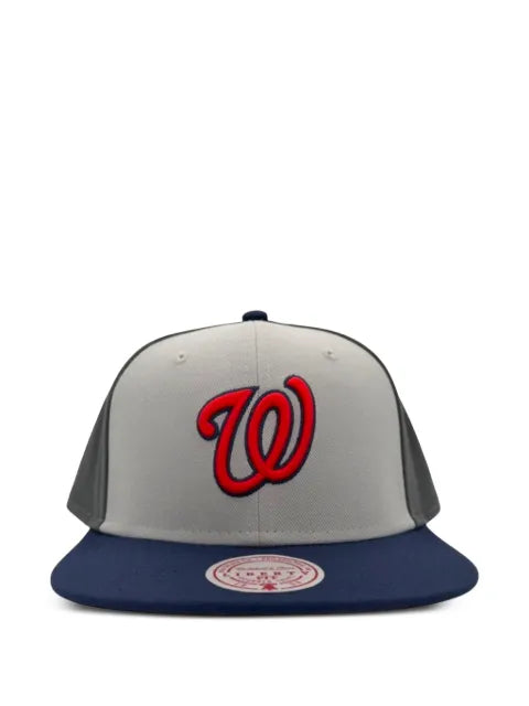 Mitchell & Ness Nationals embroidered baseball cap