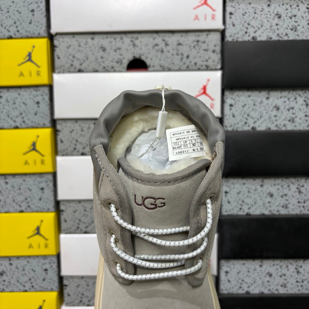 UGG Lace-Up Hiker Chukka Boot – Suede Boot with Cream Lug Sole, Drawstring Collar & UGG Diamond Heel in Grey