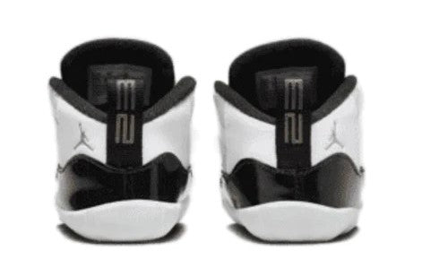 Jordan 11 Crib Bootie "Gratitude" White/Metallic Gold-Black (CI6165 170)