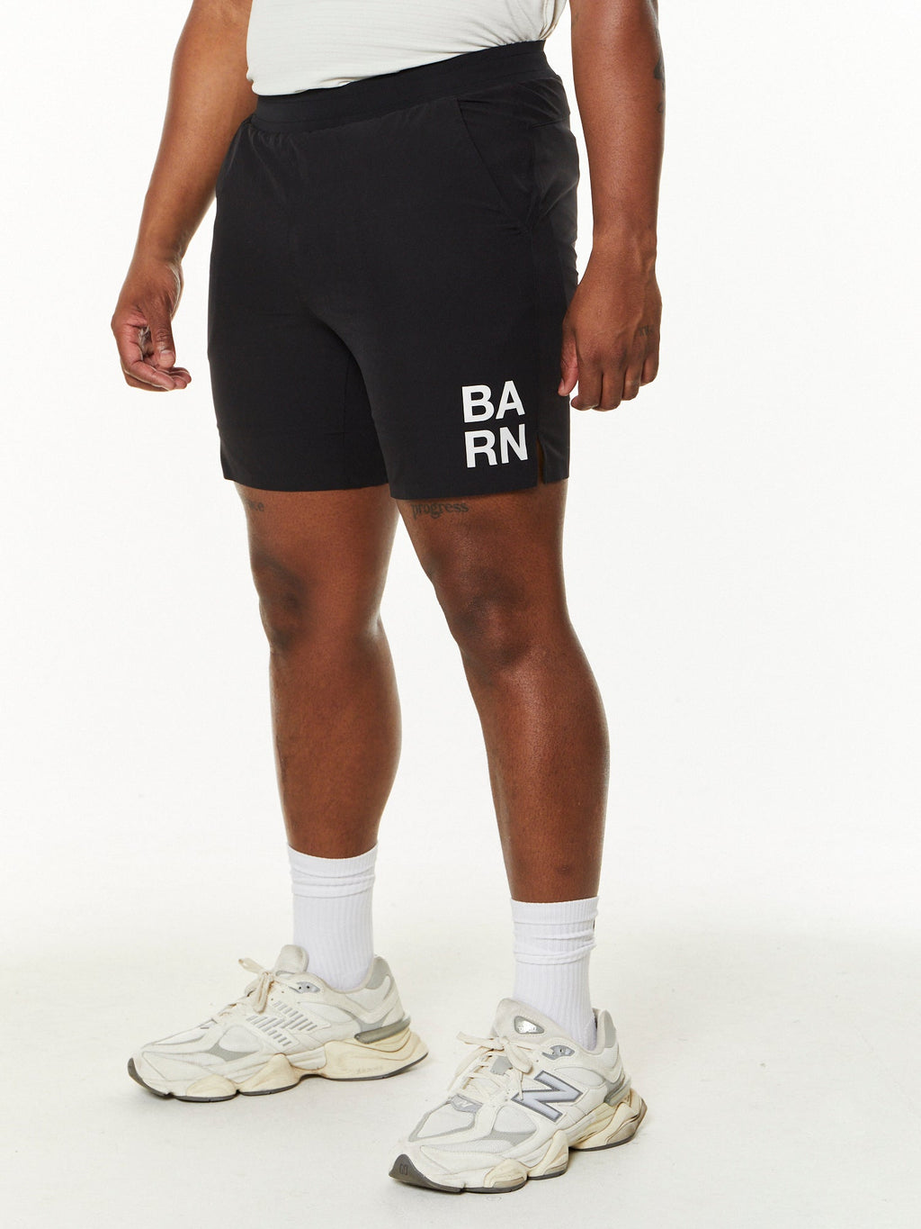 Speed Short Black 7" BARN