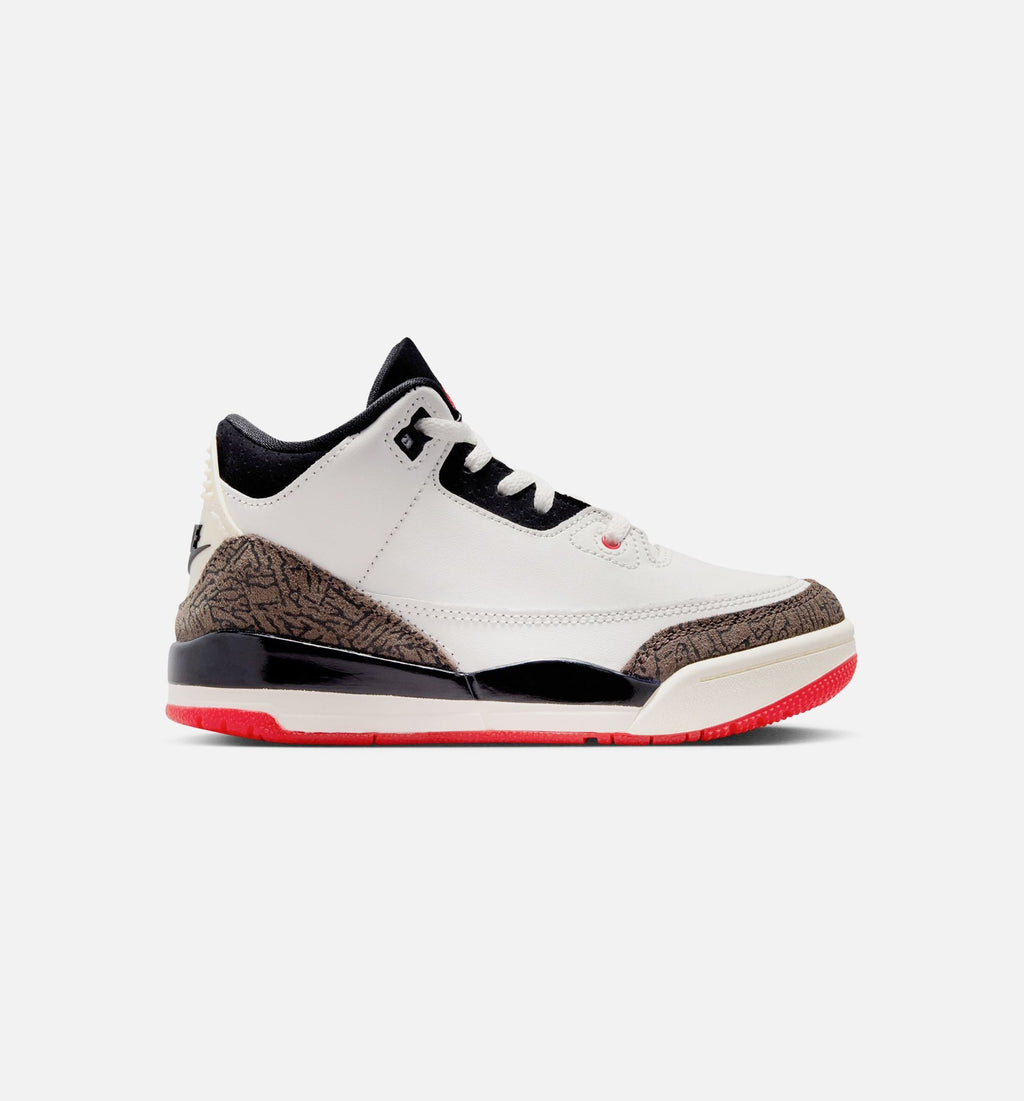 Air Jordan 3 Retro Sail and University Red – Preschool Lifestyle Shoe in Sail/Black/University Red/Pale Ivory
