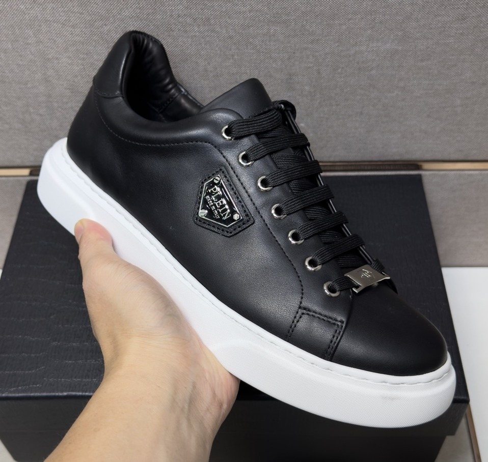 Philipp Plein Men's Black Low-Top Sneakers