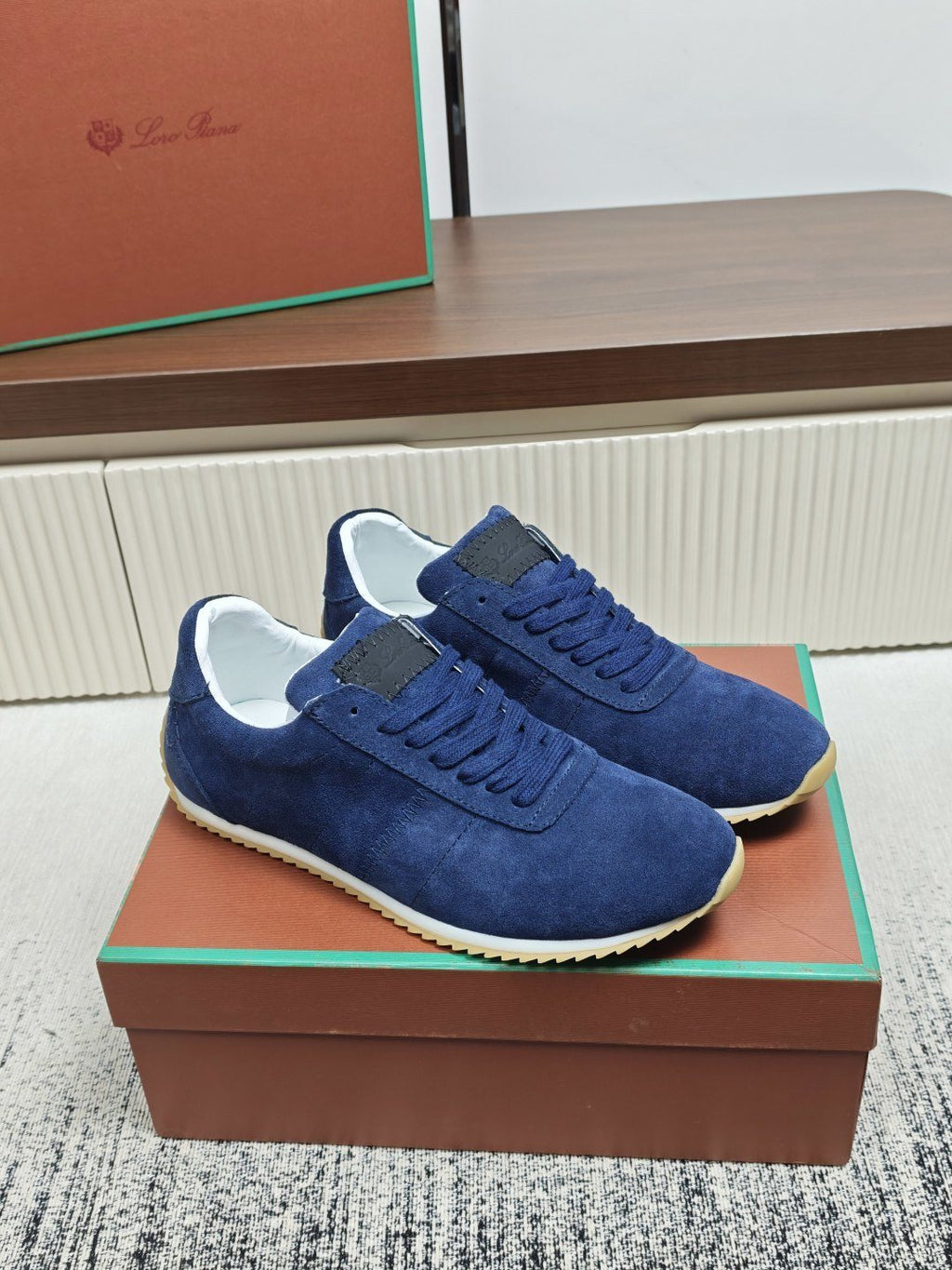 Navy Blue Low-Top Casual Sneakers