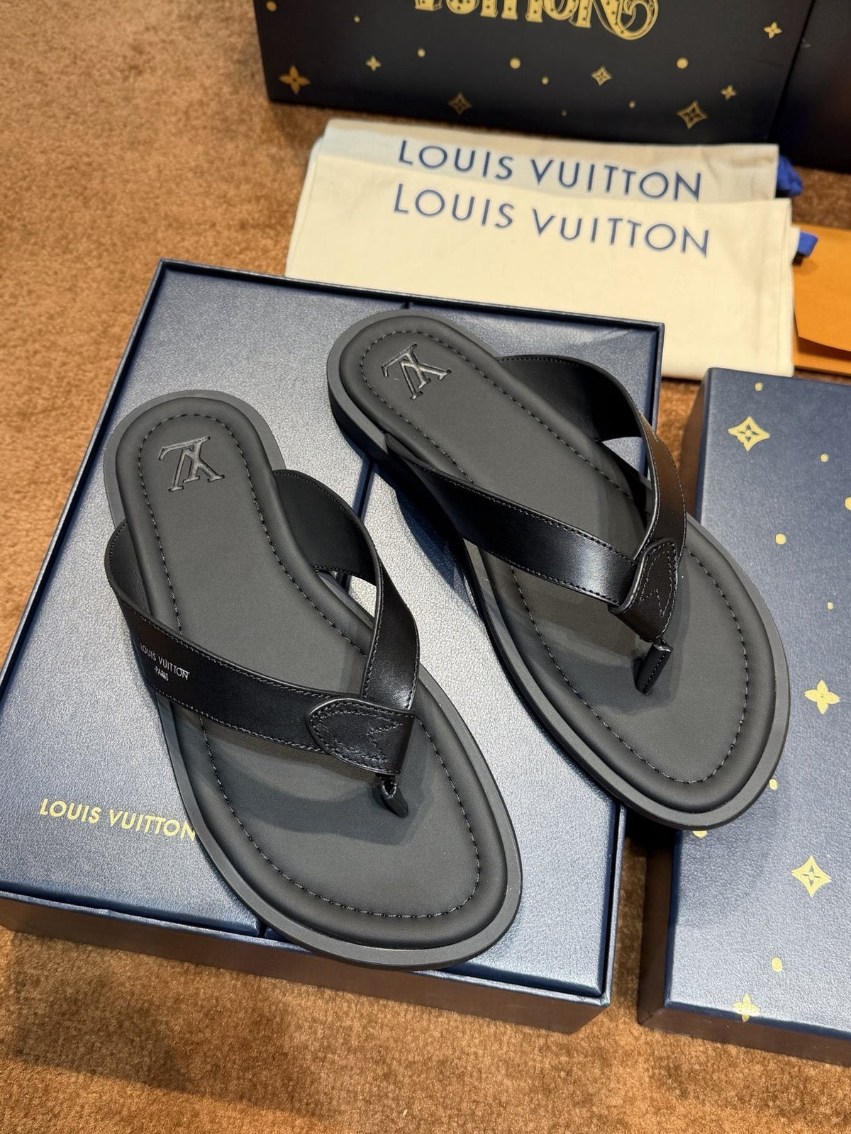 Louis Vuitton Dark Gray and Black Thong Sandals