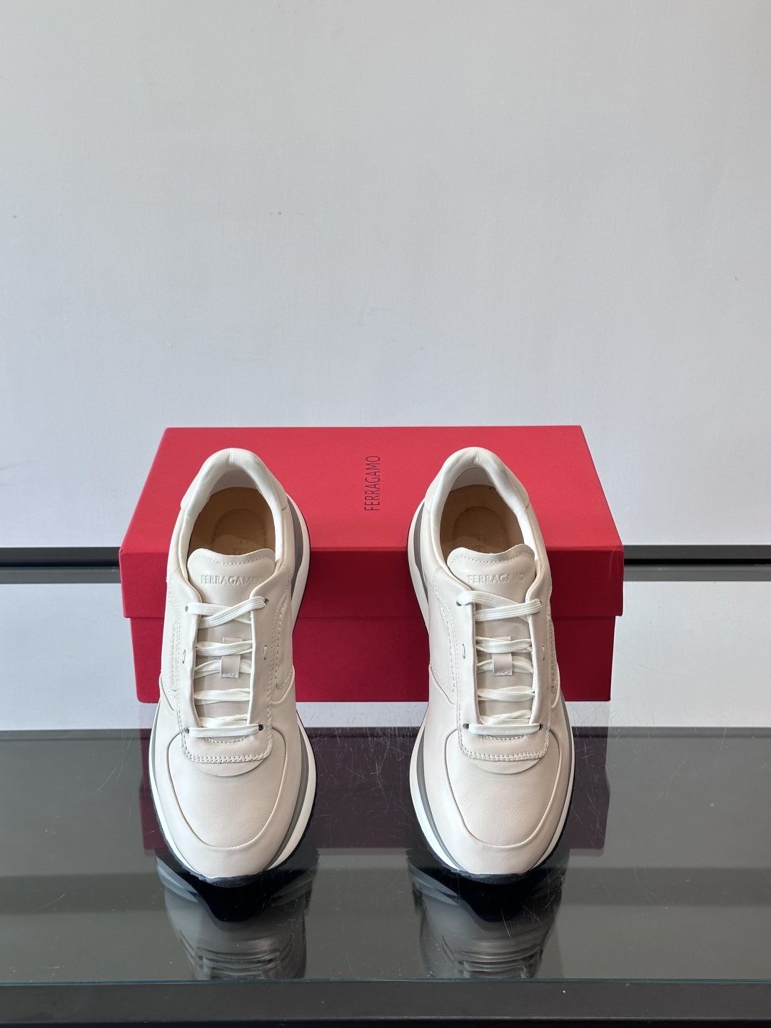 Ferragamo Men's Low-Top Lace-Up Sneakers